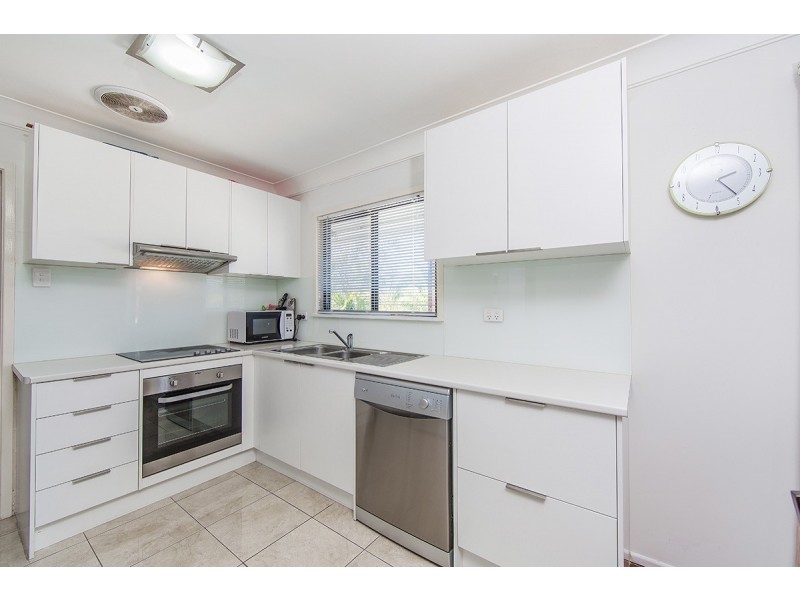 33 Blenheim Street, Chermside West QLD 4032