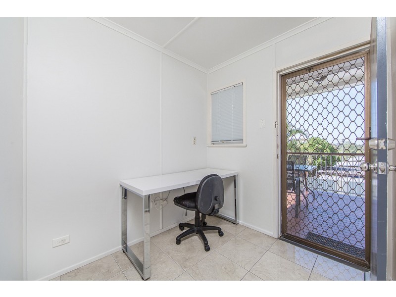 33 Blenheim Street, Chermside West QLD 4032