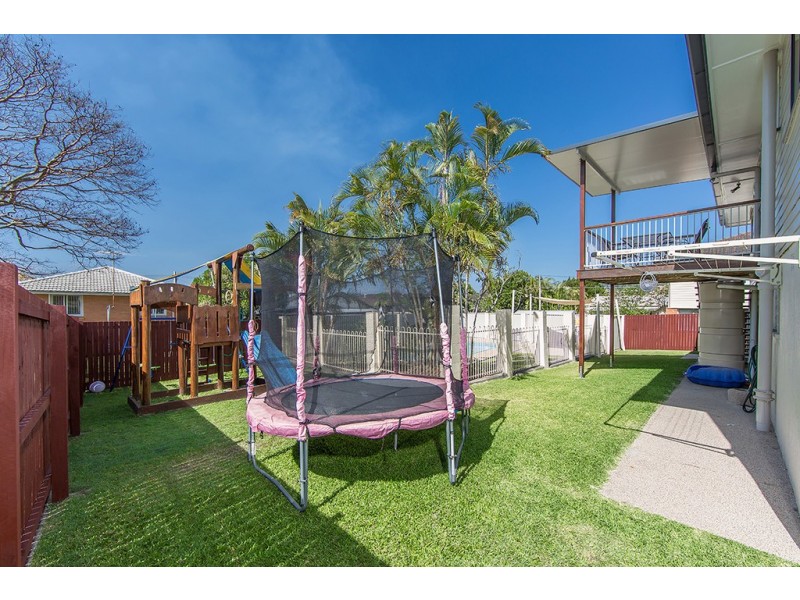 33 Blenheim Street, Chermside West QLD 4032