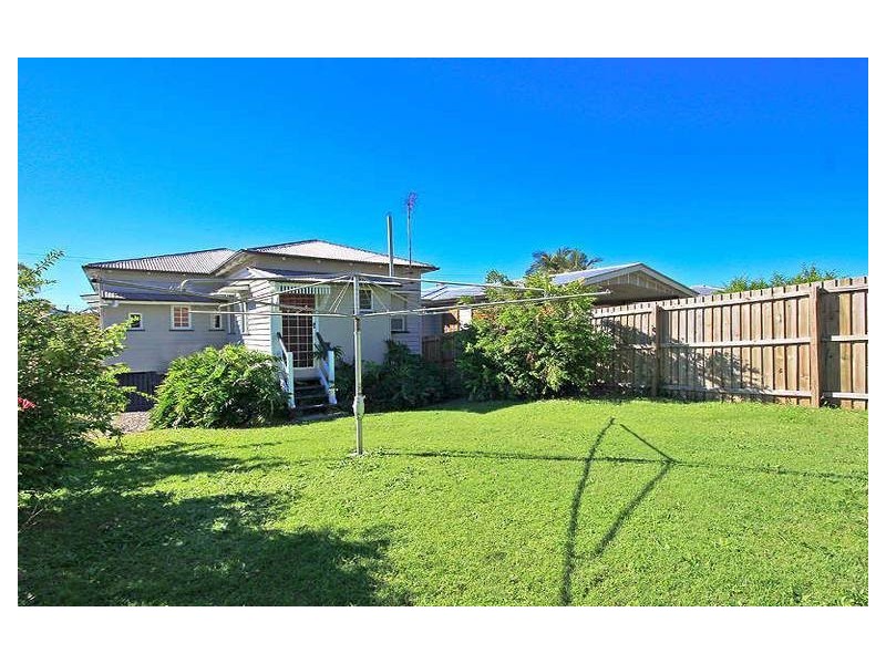 15 Edinburgh Castle Road, Kedron QLD 4031