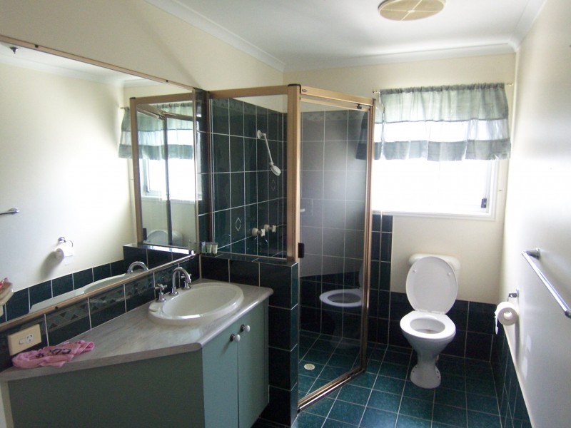 16 Streisand Drive, Mcdowall QLD 4053