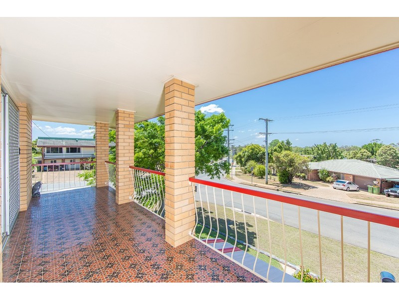 8 Kensington Way, Strathpine QLD 4500