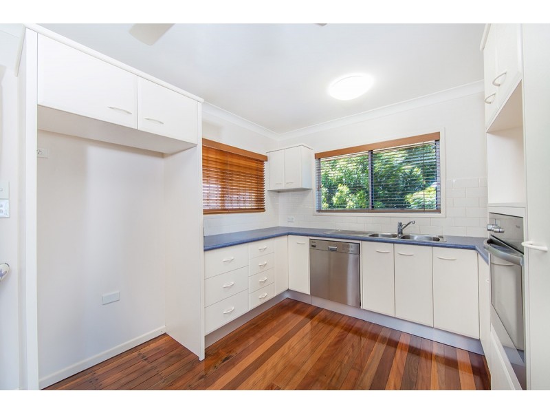 8 Kensington Way, Strathpine QLD 4500