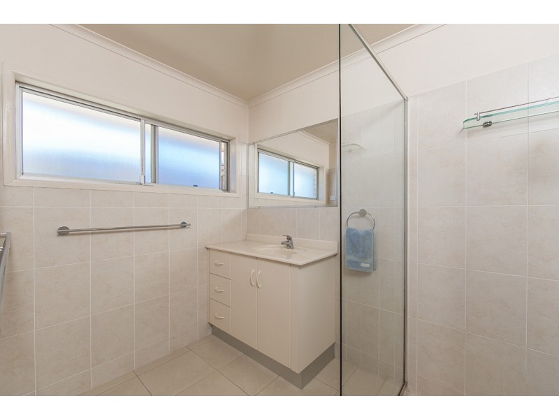 8 Kensington Way, Strathpine QLD 4500