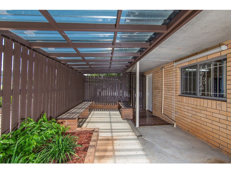 8 Kensington Way, Strathpine QLD 4500