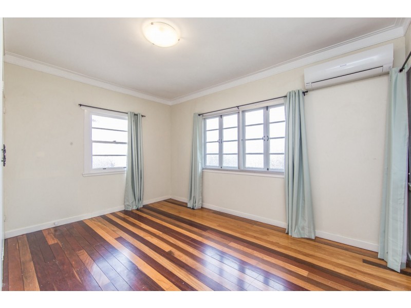 285 Hamilton Road, Chermside QLD 4032