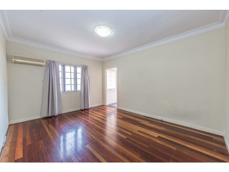 285 Hamilton Road, Chermside QLD 4032