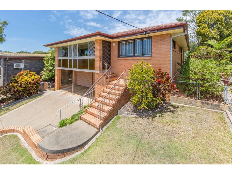 34 Tasman Street, Stafford Heights QLD 4053