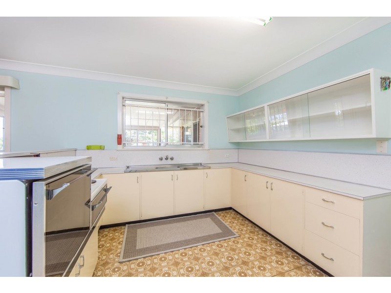 34 Tasman Street, Stafford Heights QLD 4053