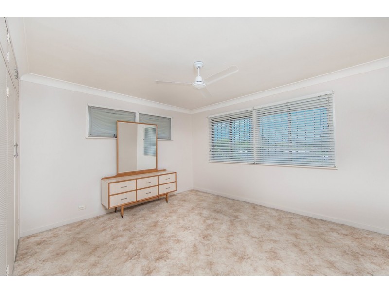 34 Tasman Street, Stafford Heights QLD 4053