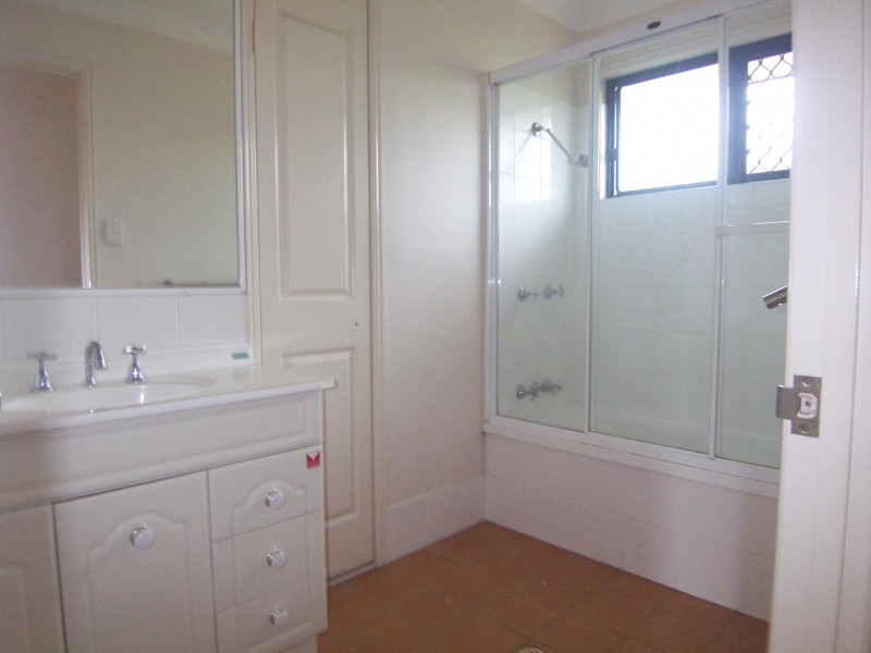 1/34 Latham Street, Chermside QLD 4032