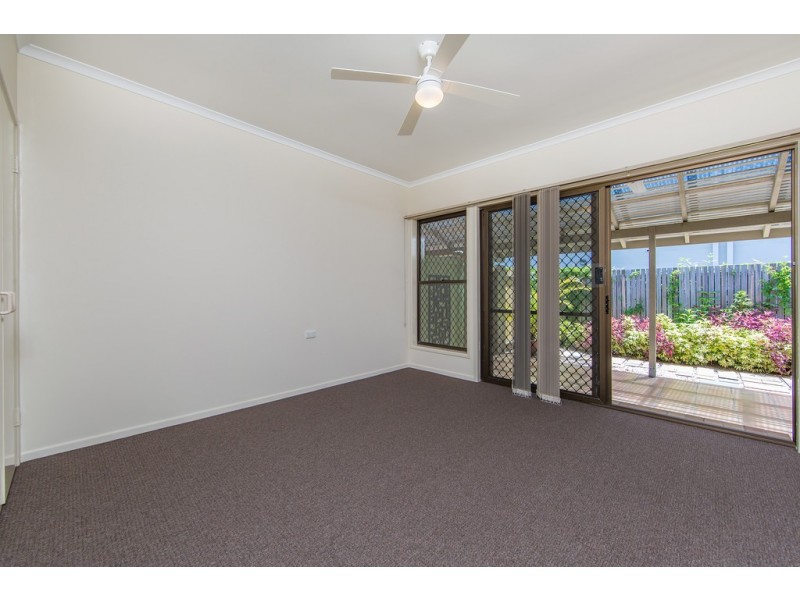 2/32 Third Avenue, Sandgate QLD 4017