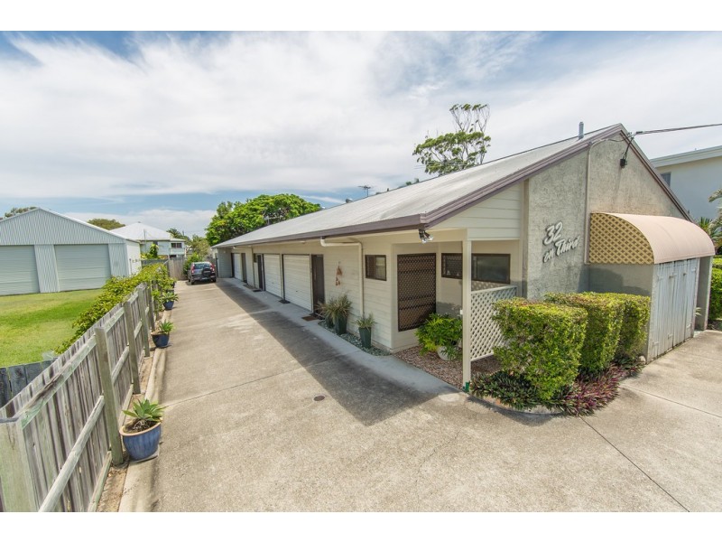 2/32 Third Avenue, Sandgate QLD 4017