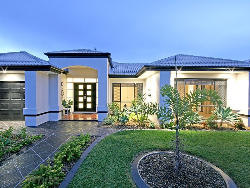 3 Trequanda Place, Bridgeman Downs QLD 4035