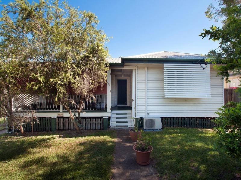 642 Hamilton Road, Chermside West QLD 4032