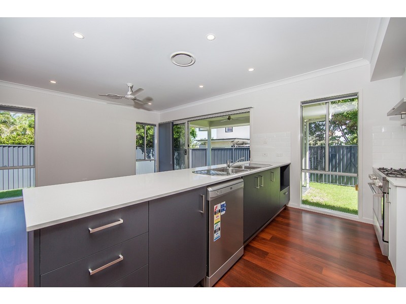 267 Shaw Road, Wavell Heights QLD 4012