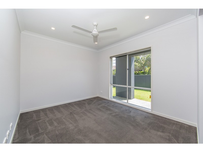 267 Shaw Road, Wavell Heights QLD 4012