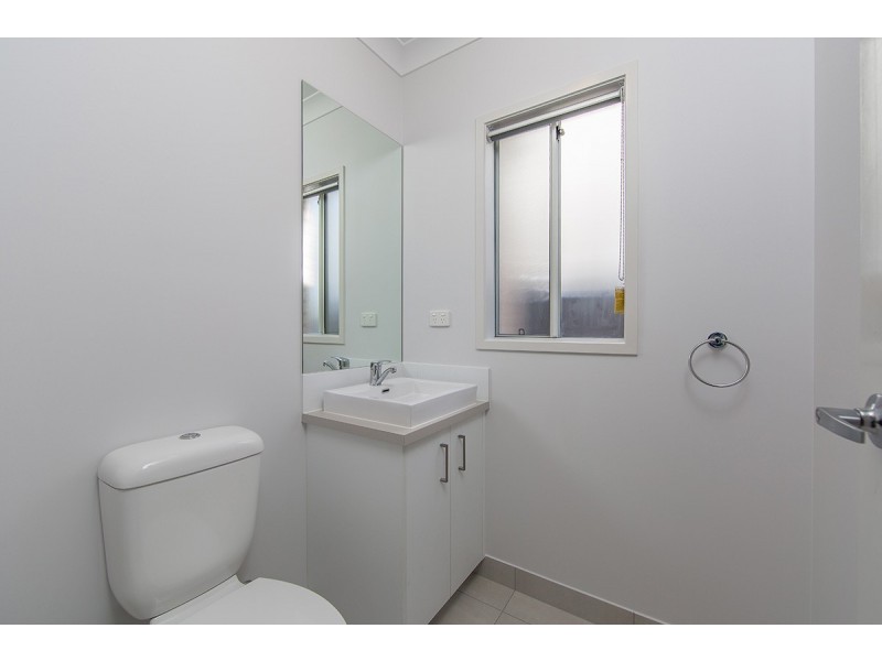 267 Shaw Road, Wavell Heights QLD 4012