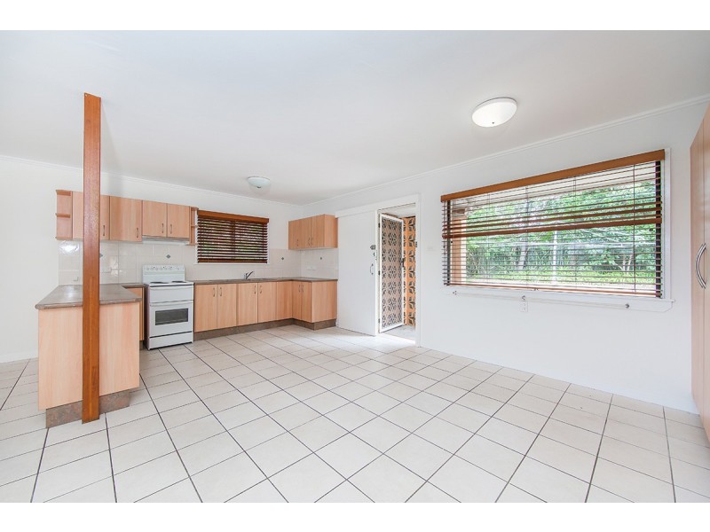 40 Rutherford Street, Stafford Heights QLD 4053