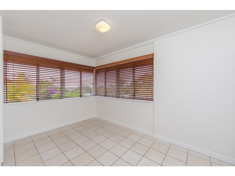 40 Rutherford Street, Stafford Heights QLD 4053