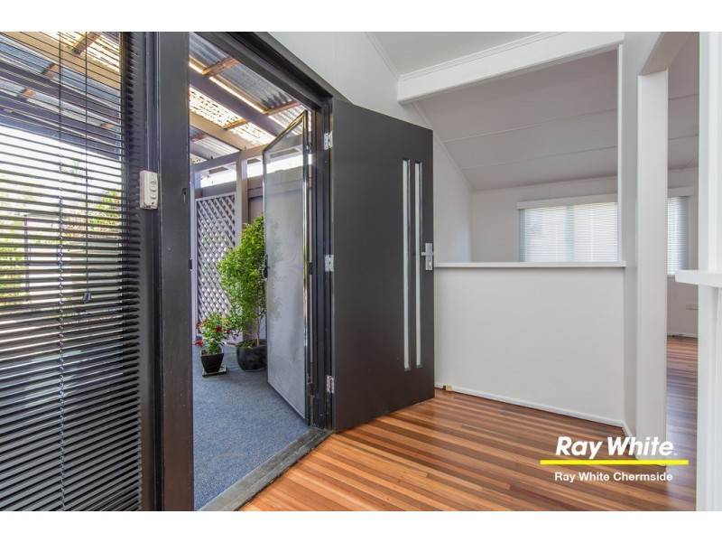 26 Pullford Street, Chermside West QLD 4032