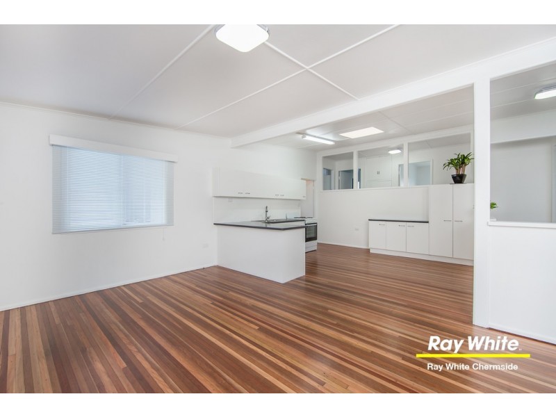 26 Pullford Street, Chermside West QLD 4032