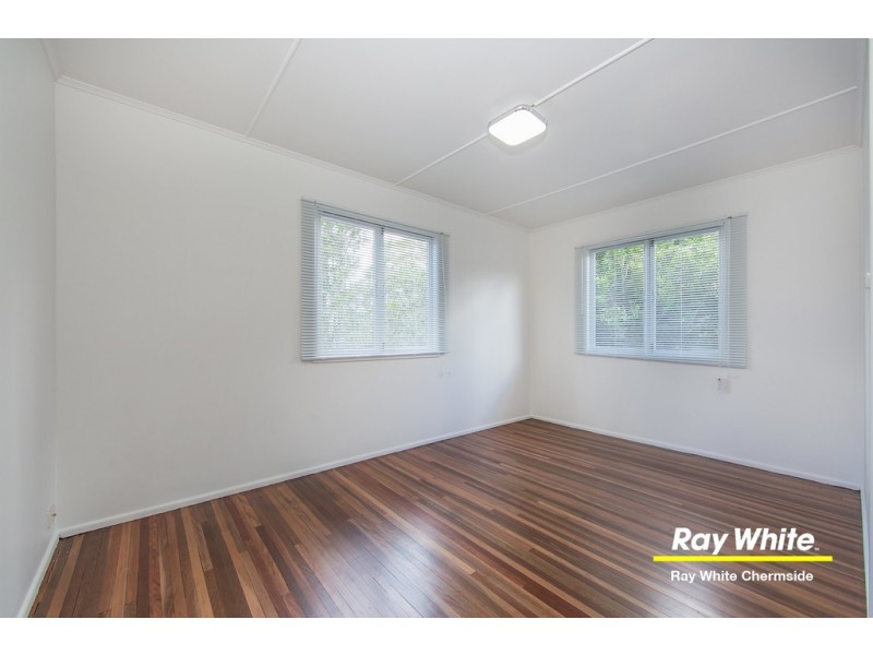 26 Pullford Street, Chermside West QLD 4032