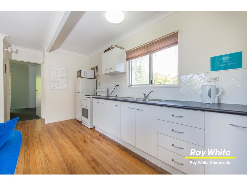 26 Pullford Street, Chermside West QLD 4032