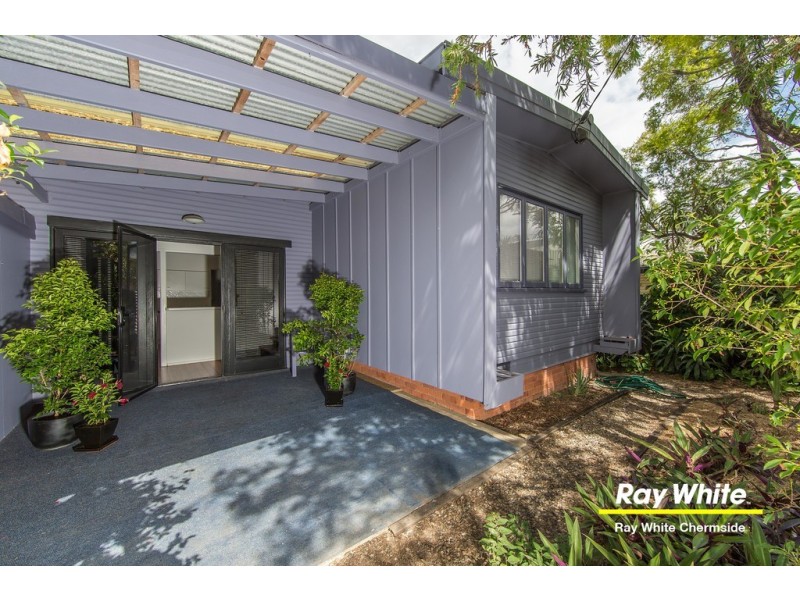 26 Pullford Street, Chermside West QLD 4032