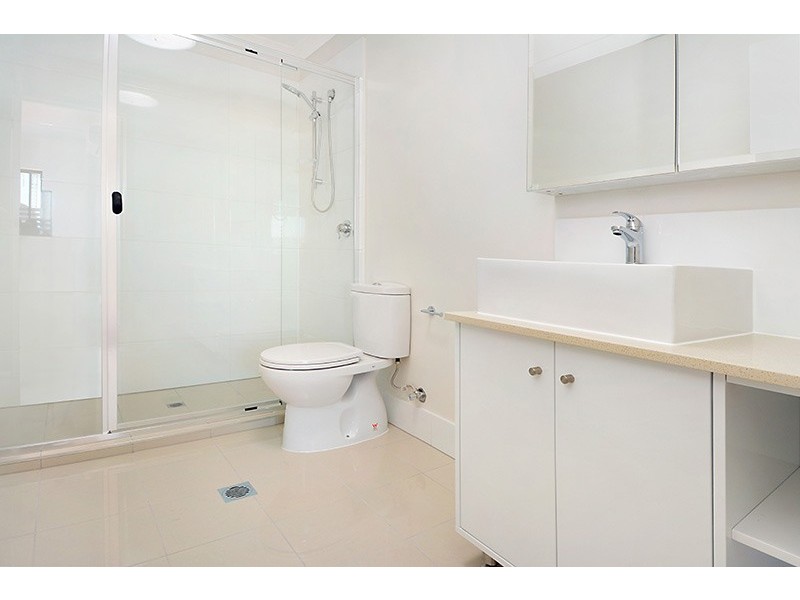 5 / 9 Greenbank Street, Chermside QLD 4032