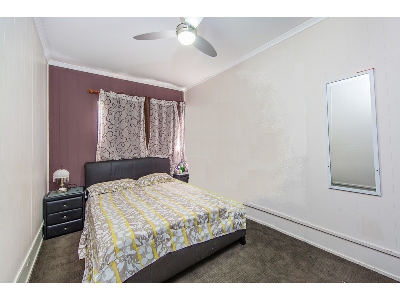 98 Miller Street, Chermside QLD 4032