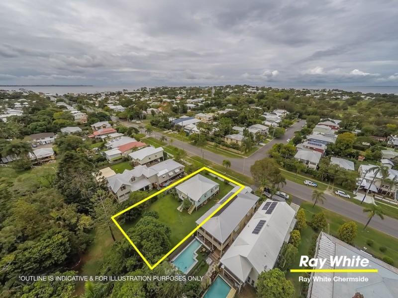 89 Palm Avenue, Shorncliffe QLD 4017