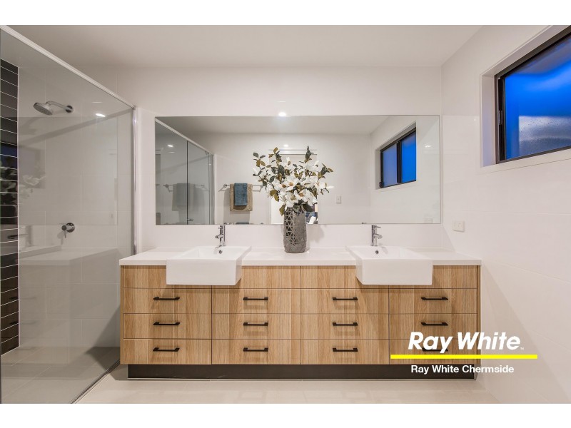 1/23 Reinhold Crescent, Chermside QLD 4032