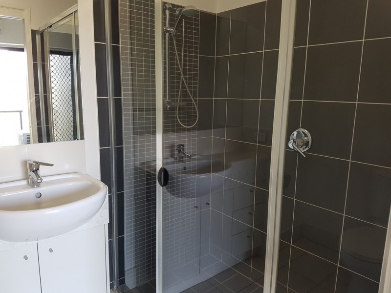 35/37 Playfield Street, Chermside QLD 4032