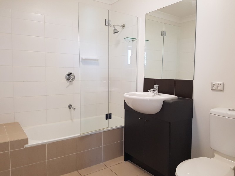 35/37 Playfield Street, Chermside QLD 4032