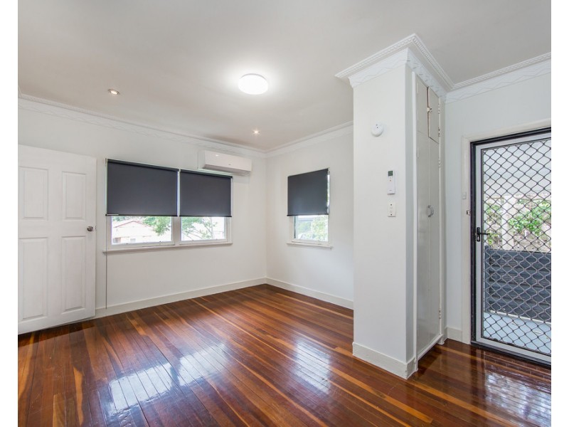 88 Miller Street, Chermside QLD 4032