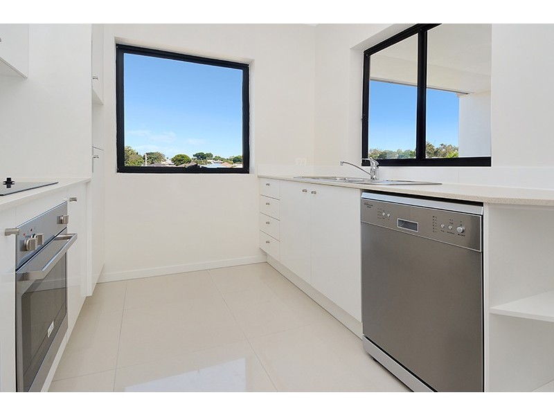 4/9 Greenbank Street, Chermside QLD 4032