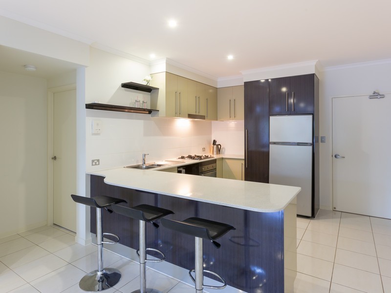 2/119 Macquarie Street, St Lucia QLD 4067