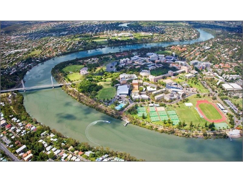 2/119 Macquarie Street, St Lucia QLD 4067