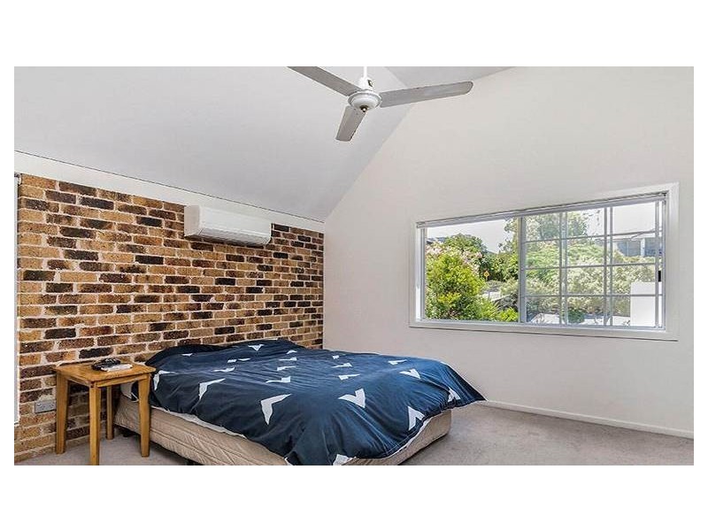 1/32 Rainey Street, Chermside QLD 4032