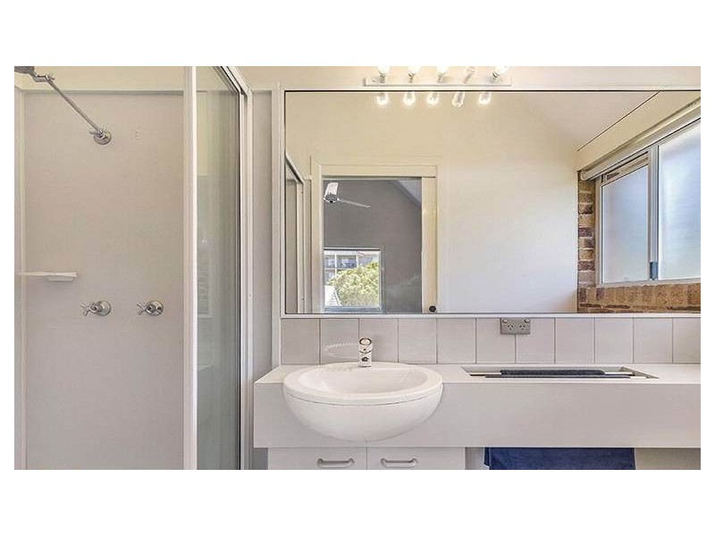 1/32 Rainey Street, Chermside QLD 4032