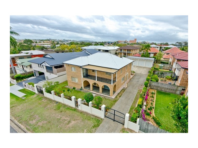 7 Bruce Street, Chermside QLD 4032