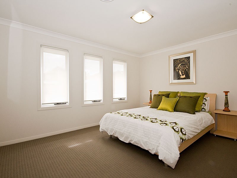 7 Dennisvale Drive, Daisy Hill QLD 4127