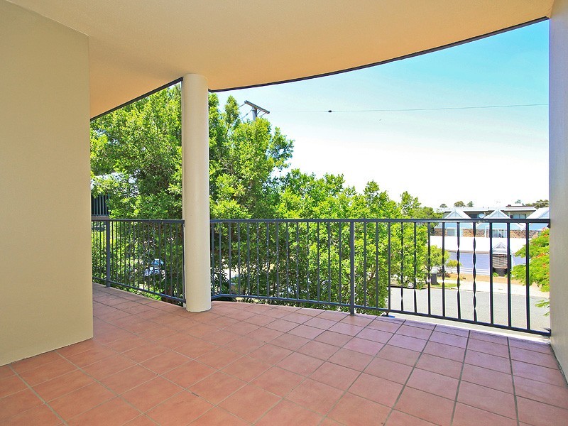 2/31 Rainey Street, Chermside QLD 4032