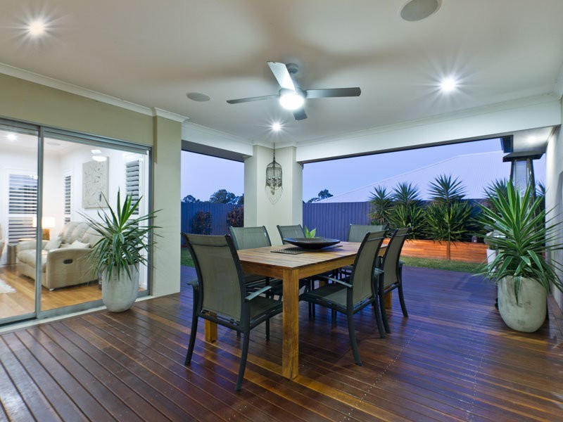 29 Seeana Crescent, Bridgeman Downs QLD 4035