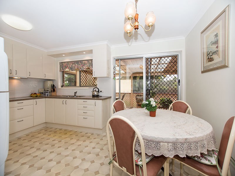 3 Bryant Street, Beachmere QLD 4510