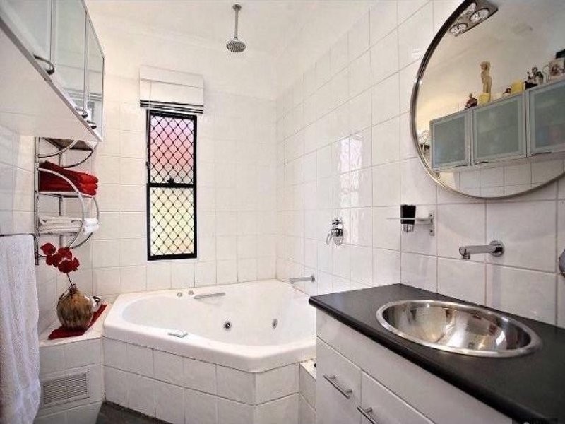265 Hamilton Road, Chermside QLD 4032