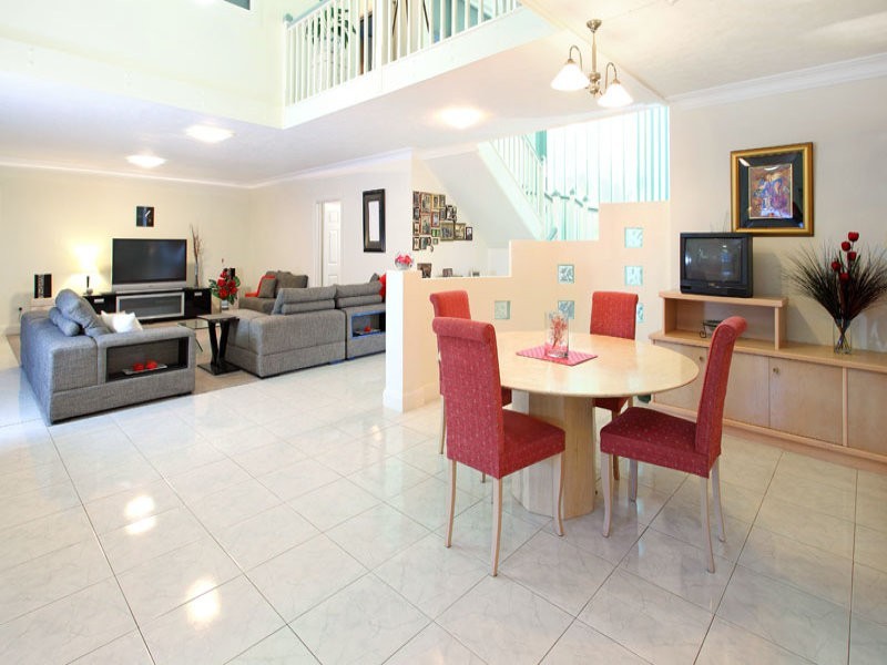 245 Graham Road, Bridgeman Downs QLD 4035