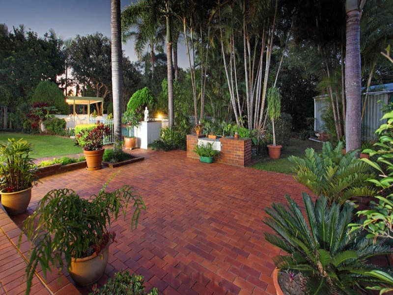 245 Graham Road, Bridgeman Downs QLD 4035