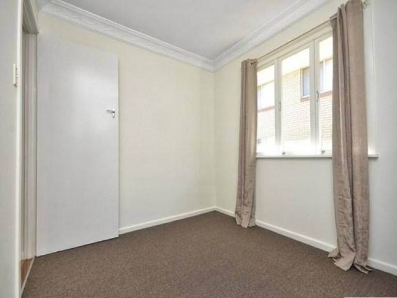 25 Hall Street, Chermside QLD 4032